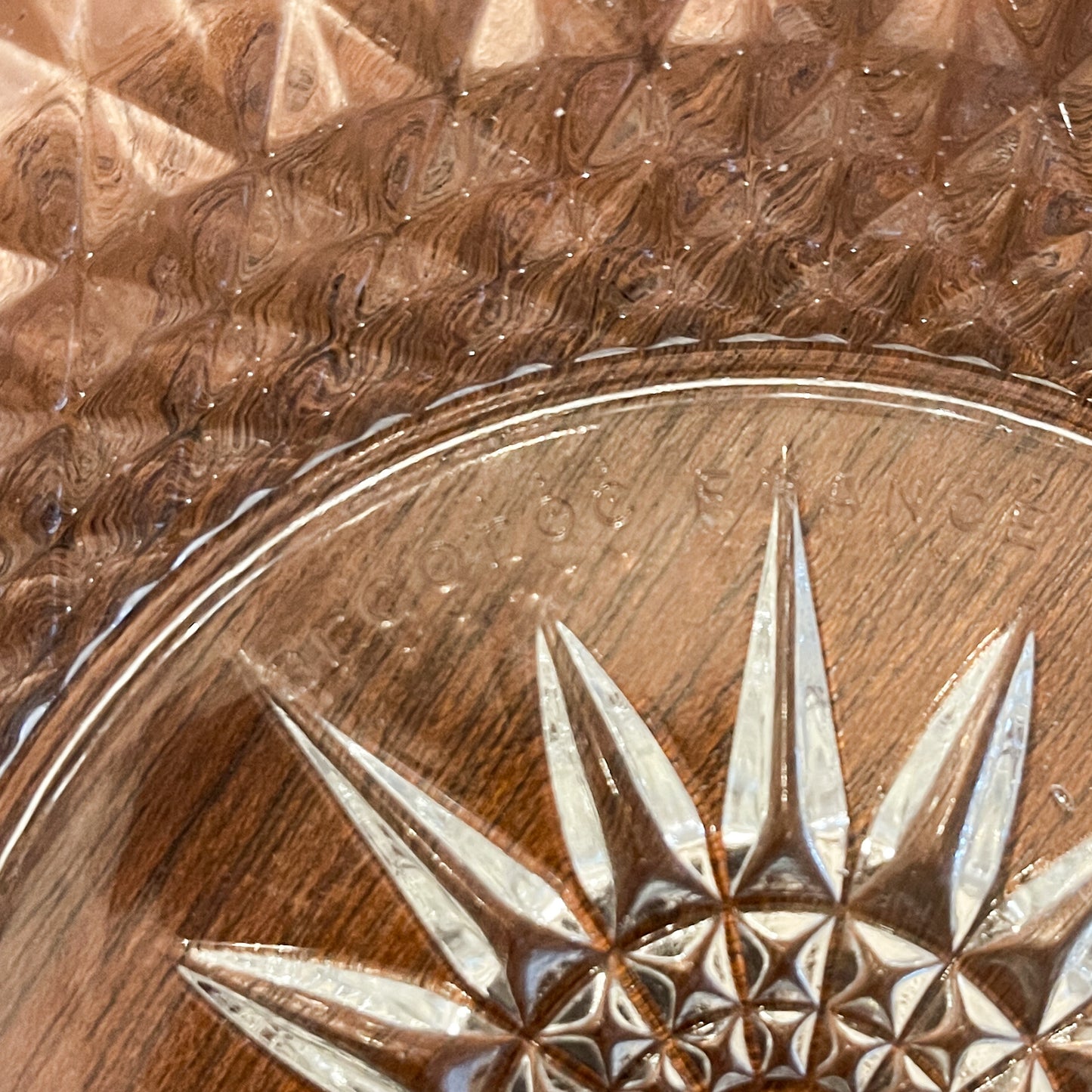 1970s Arcoroc France Diamant Glass Serving Bowl