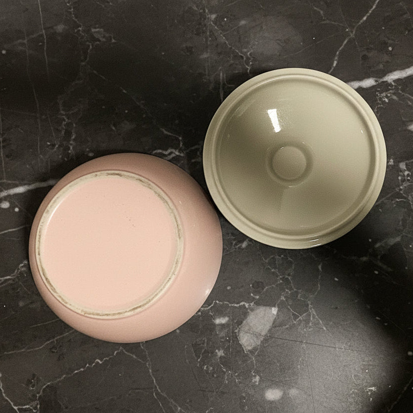 1950s Harker Shell Pink 1.5 Quart Covered Stoneware Casserole