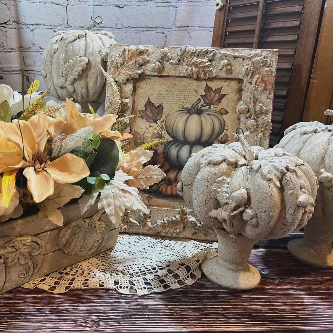 IOD Oak Leaves & Acorns Decor Mould by Iron Orchid Designs - 6x10