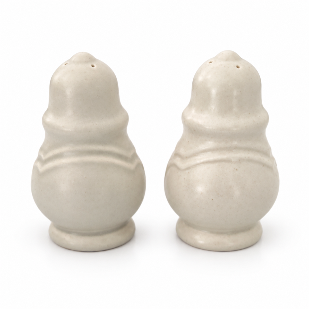 Vintage Pfaltzgraff Heirloom Salt & Pepper Shaker Set - Made in China