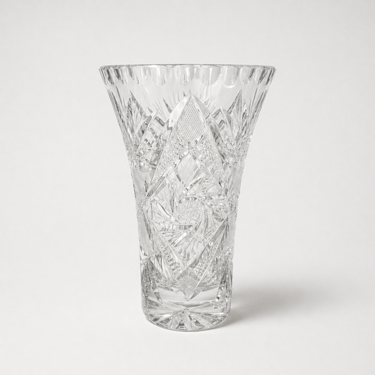 Cut Crystal Pinwheel Vase - Elegant Faceted Glass Decor 7.25" Tall
