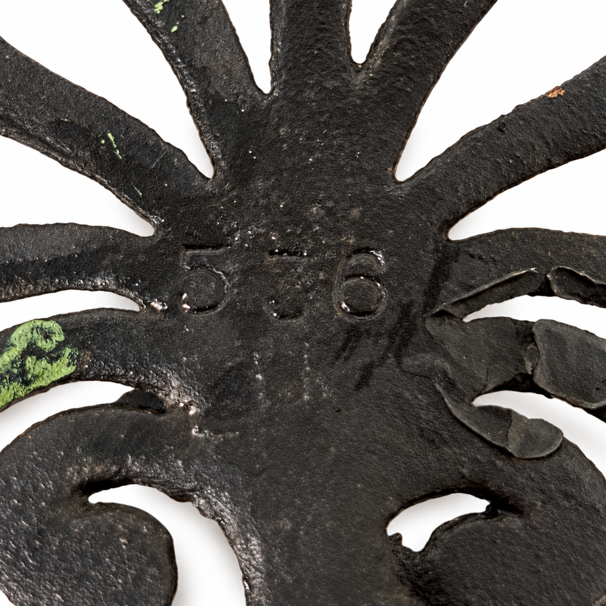 Vintage Cast Iron Tree of Life Trivet #536 - Black Metal Hot Plate