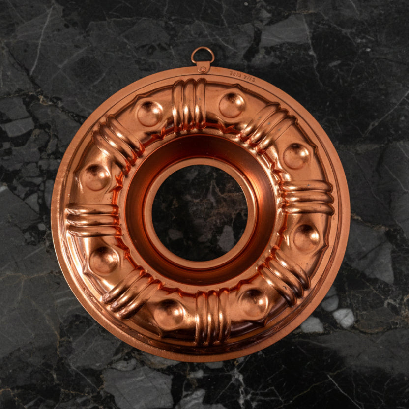 Vintage Copper Aluminum Wreath Gelatin Mold with Hanger - 3.5 Cups