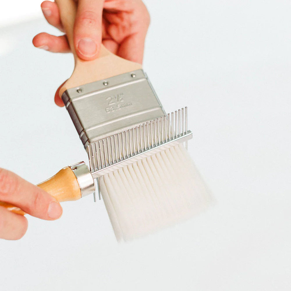 Paintbrush Cleaning Tool by Zibra