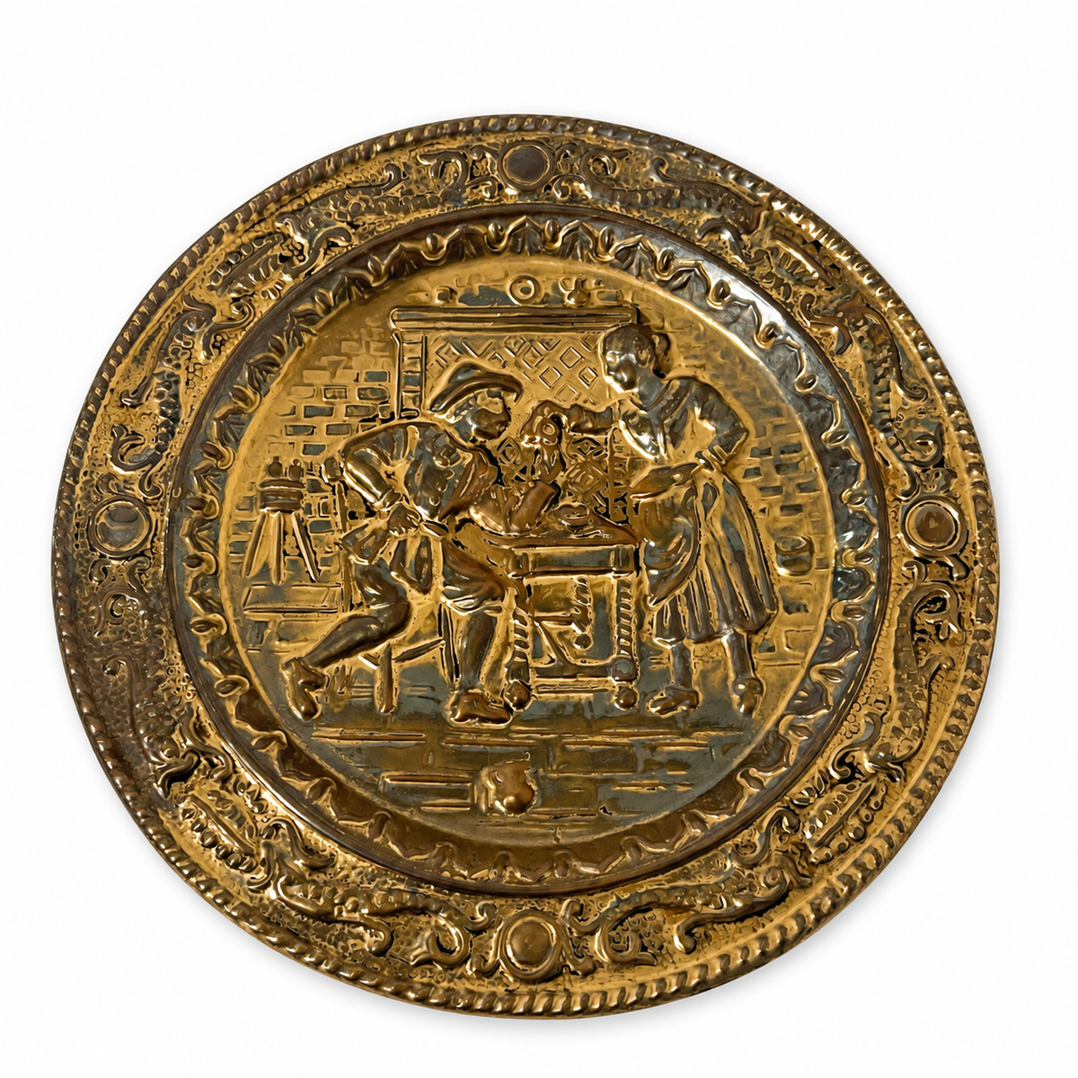 Vintage English Brass-Tone Tavern Scene Wall Plaque – 9.5 Inch