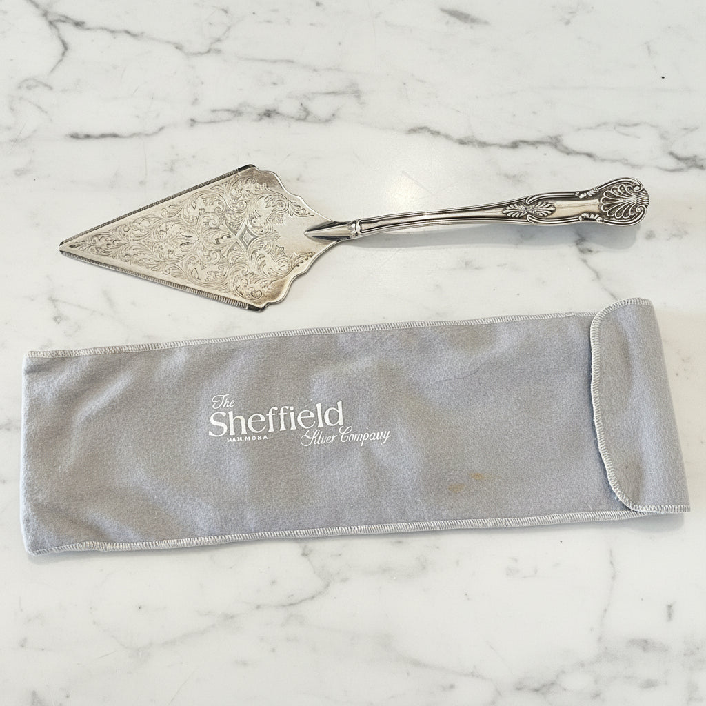 The Sheffield Silver Co Silverplate Cake Server