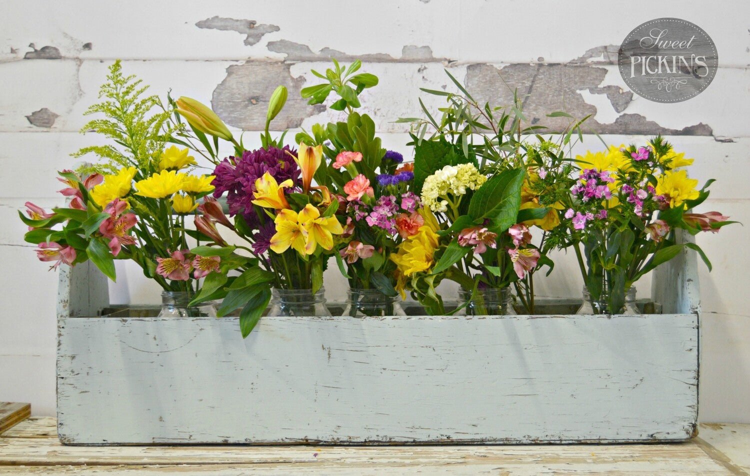 Sweet Pickins Bluebird Milk Paint - Food Safe, Non-Toxic & VOC Free